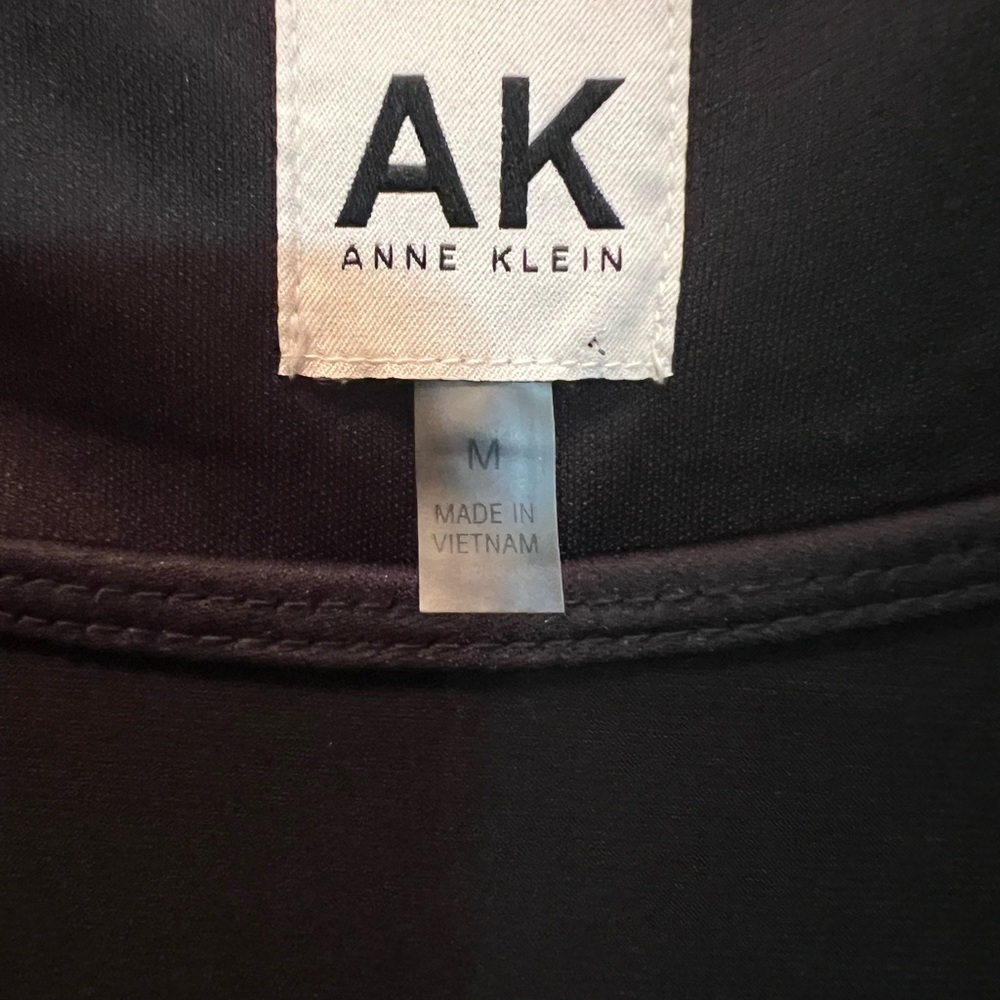 NWT Anne Klein Black bateau neck cocktail dress with illusion sleeves Sz10 - Picture 11 of 12